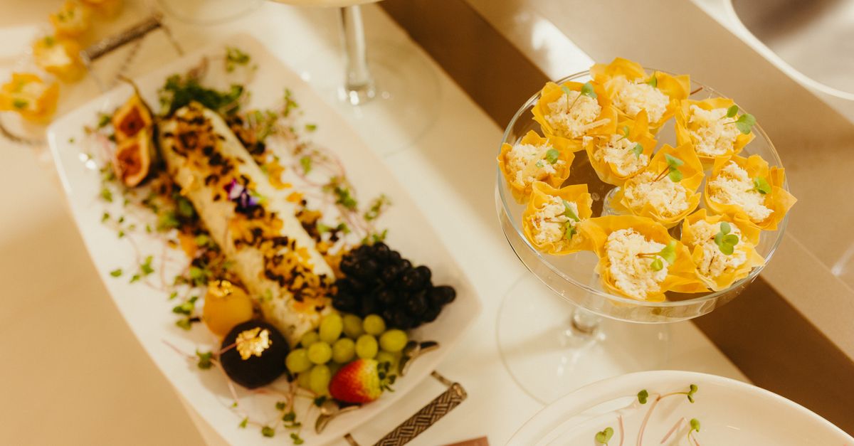 Seasonal Ingredients to Elevate Your Buffet Catering